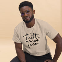 Graphic UNISEX T-Shirt "Faith over Fear"