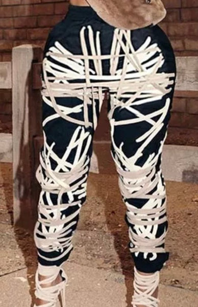String Me Knot w/Pockets