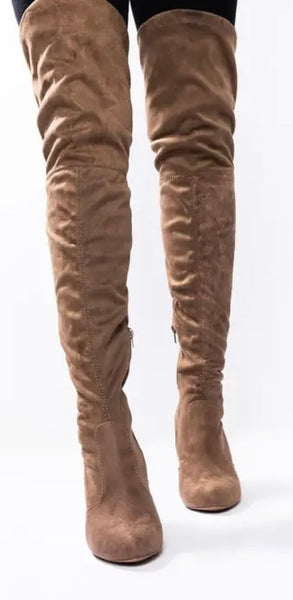 Stiletto Bootz (Brown Suga)