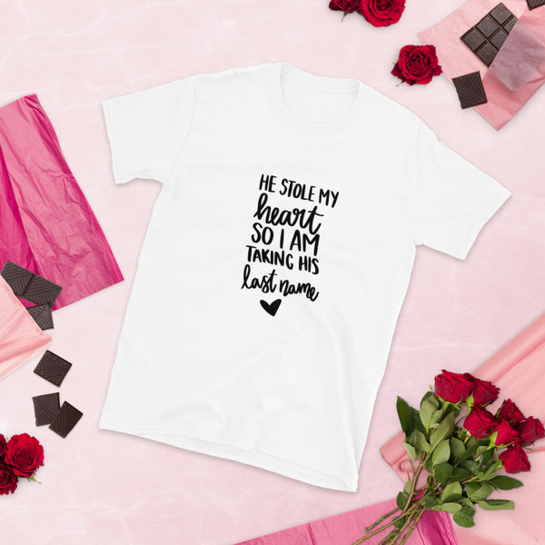 Graphic T-Shirt "Stole My HEART"